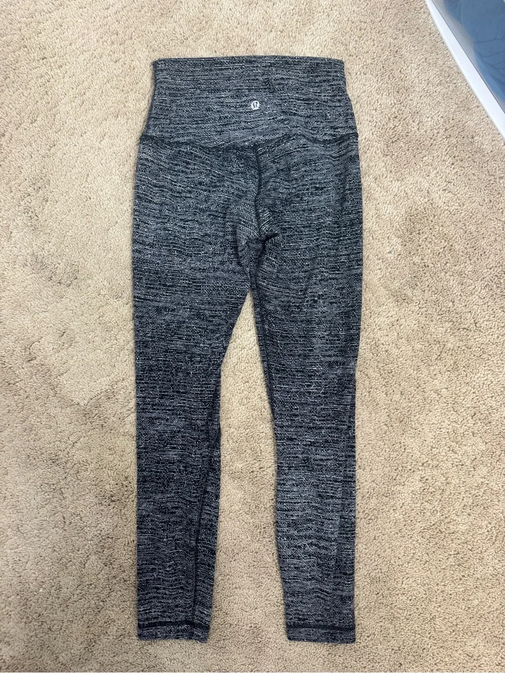 Lululemon Lot of size 4 High Waist Align High Waist Wunder Under leggings